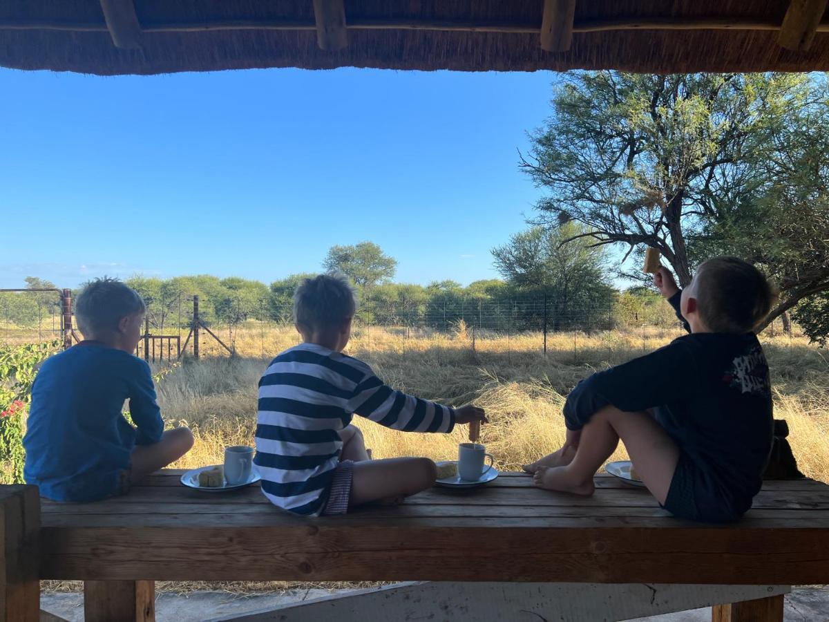 Simba Safaris African Pride Exotic Lodge Lephalale Buitenkant foto