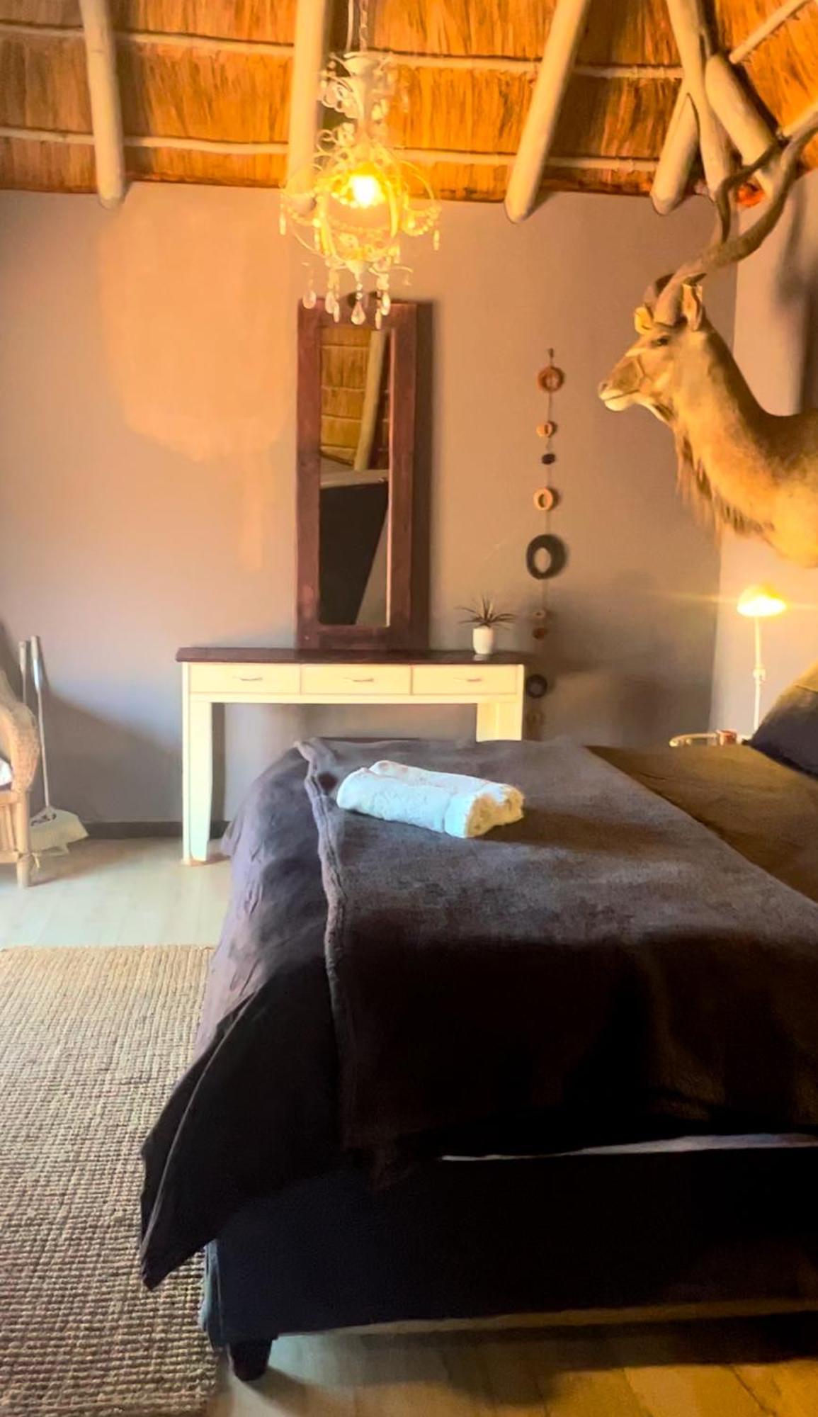 Simba Safaris African Pride Exotic Lodge Lephalale Buitenkant foto