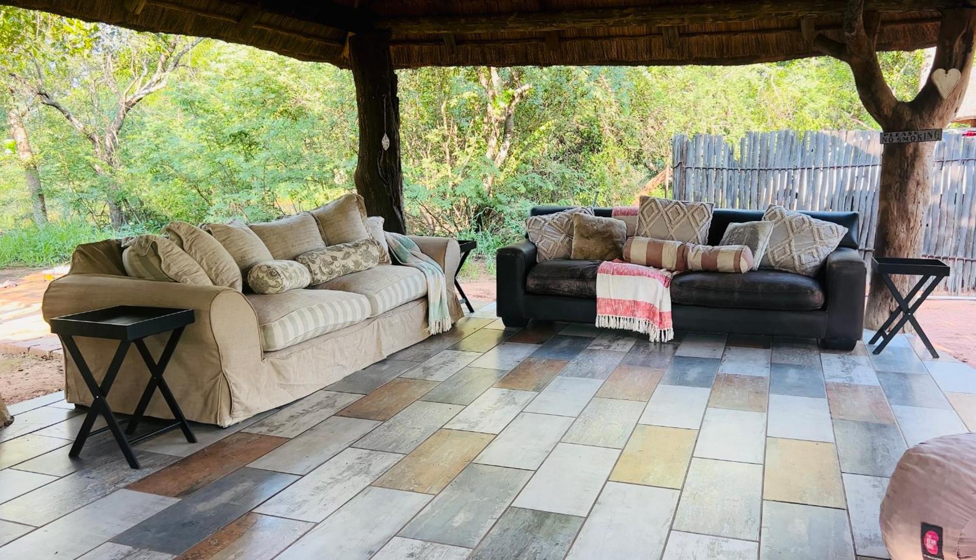 Simba Safaris African Pride Exotic Lodge Lephalale Buitenkant foto