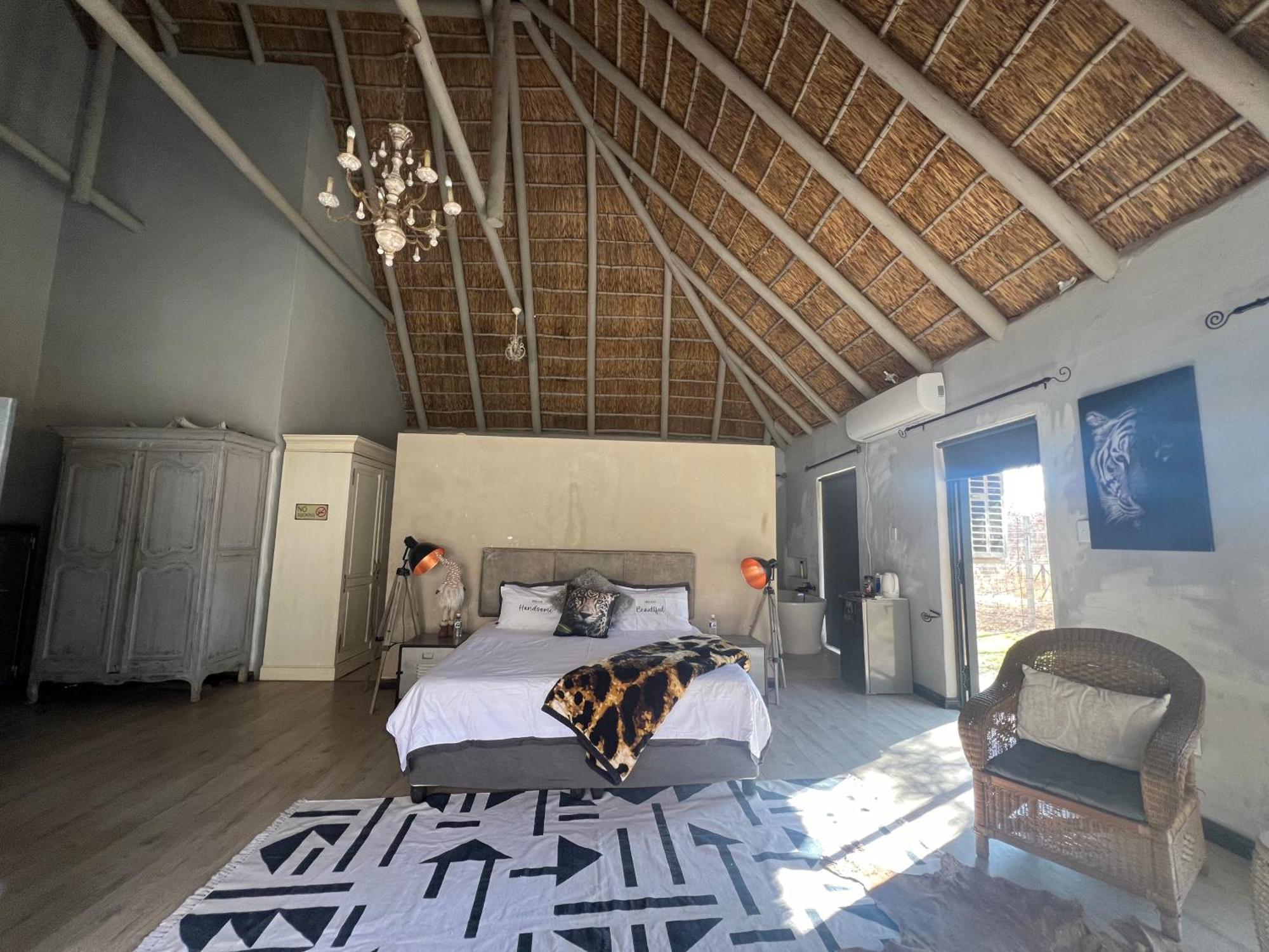 Simba Safaris African Pride Exotic Lodge Lephalale Buitenkant foto