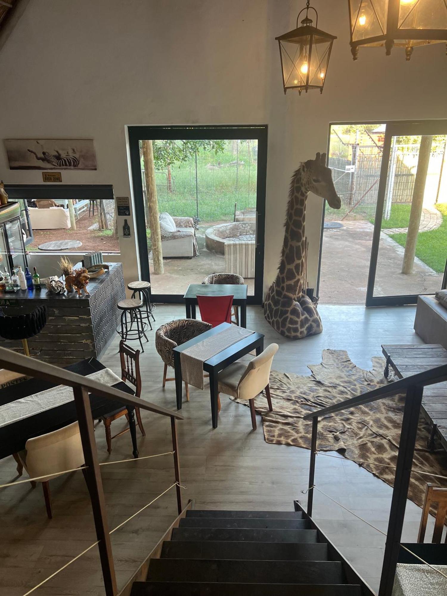 Simba Safaris African Pride Exotic Lodge Lephalale Buitenkant foto